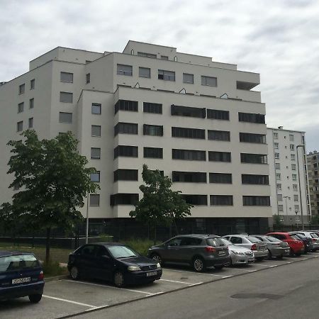 Korkyra Zagreb Exterior foto